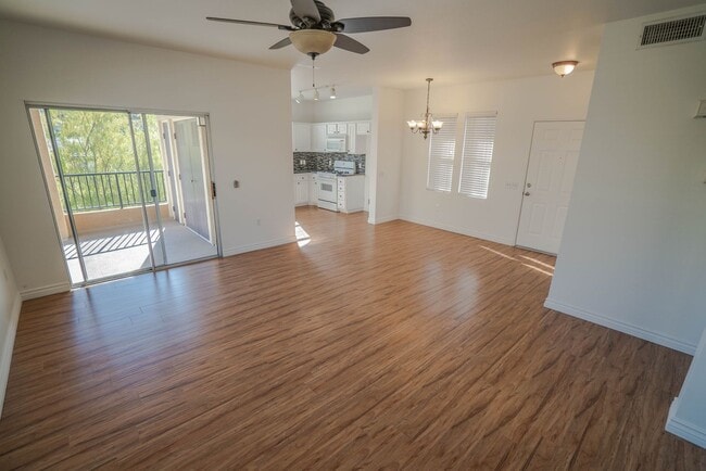 20000 Plum Canyon Rd in Santa Clarita, CA - Building Photo - Building Photo