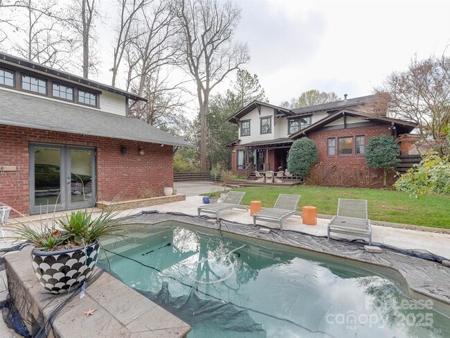 1413 Devon Dr in Charlotte, NC - Building Photo - Building Photo