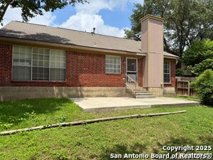 1606 Kingsbridge in San Antonio, TX - Building Photo - Building Photo