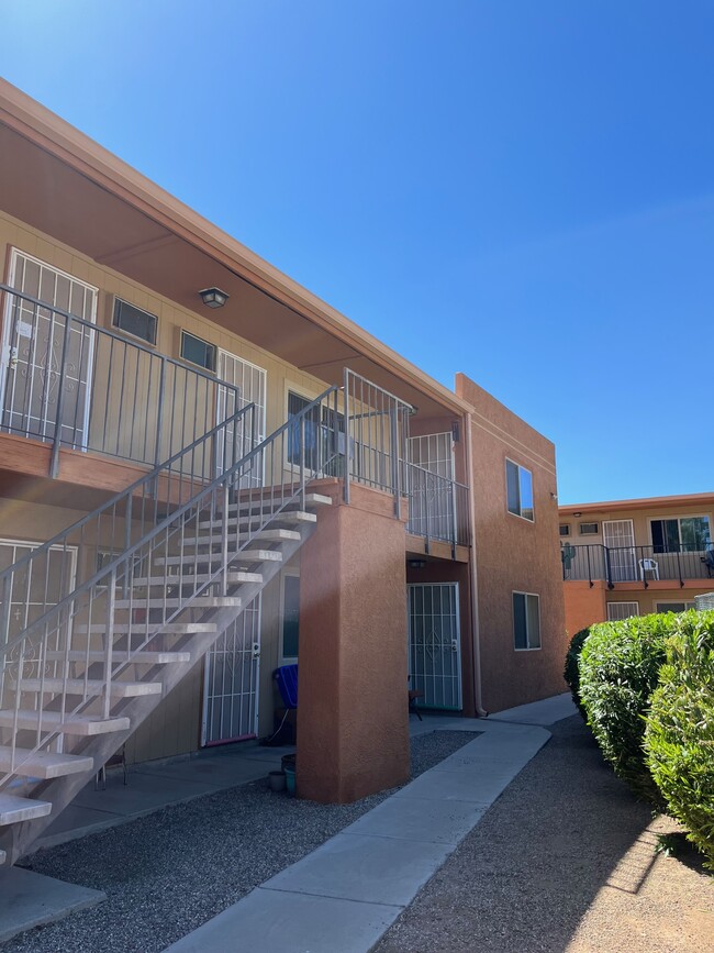 Desert Sage Village in Tucson, AZ - Foto de edificio - Building Photo