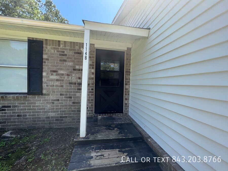 114 Pintail Dr in Summerville, SC - Building Photo