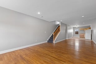 1005 N Arlington Ave in Baltimore, MD - Building Photo