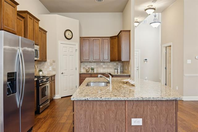 2944 Sicily Way in Lewisville, TX - Building Photo - Building Photo