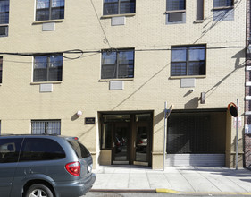 2228 Adams Pl in Bronx, NY - Building Photo - Building Photo