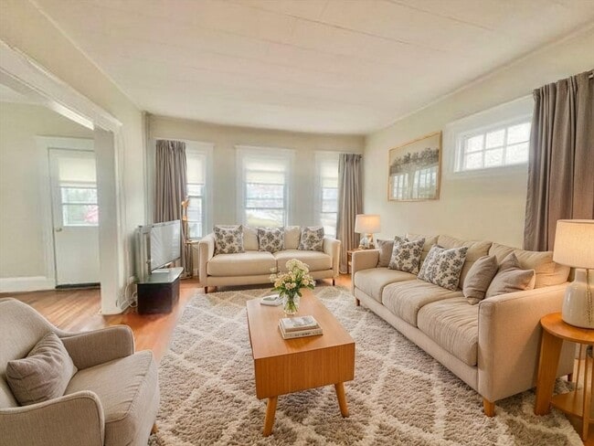 property at 6-8 Hunnewell Ave