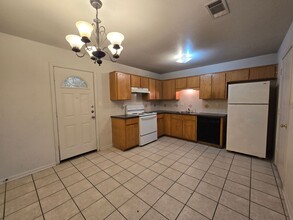 3003 Cantabrian Dr in Killeen, TX - Building Photo - Building Photo