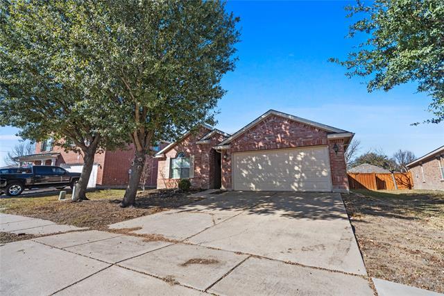 3256 Torio in Grand Prairie, TX - Foto de edificio - Building Photo