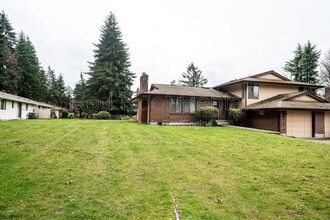 1418 Tule Lake Dr S in Tacoma, WA - Building Photo - Building Photo