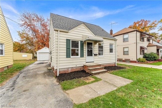 441 E 250th St in Euclid, OH - Building Photo - Building Photo