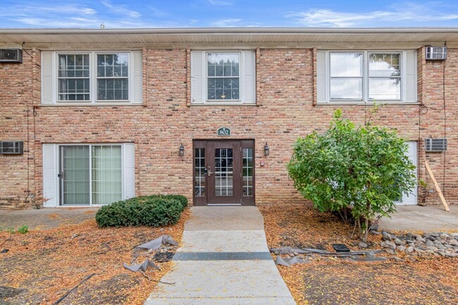 property at 802 Old Settlers Trl