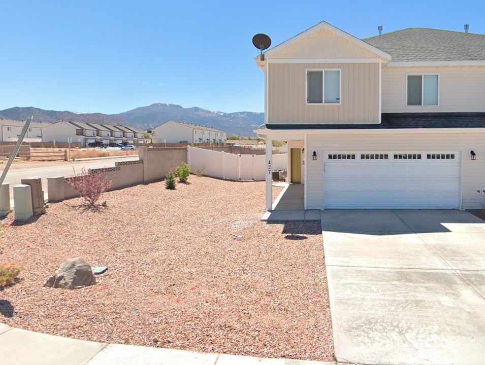 427 W 2150 N in Cedar City, UT - Building Photo