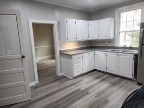 1621 Lee St in West Point, VA - Building Photo - Building Photo
