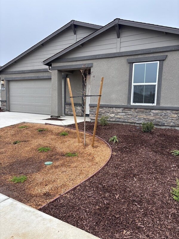 641 Marshall Ln in Merced, CA - Building Photo - Building Photo