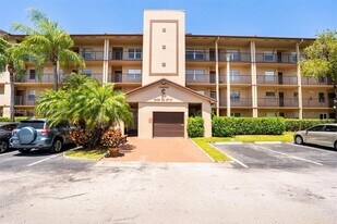 13455 SW 16th Ct, Unit 306F in Pembroke Pines, FL - Building Photo