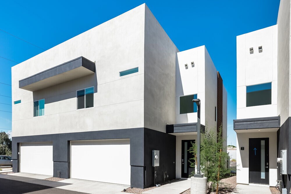 14251 N 7th St in Phoenix, AZ - Building Photo