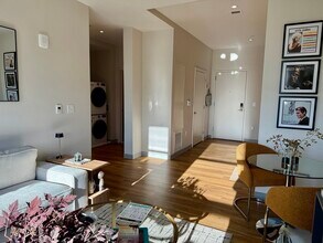 1170 Tremont St in Boston, MA - Building Photo - Building Photo