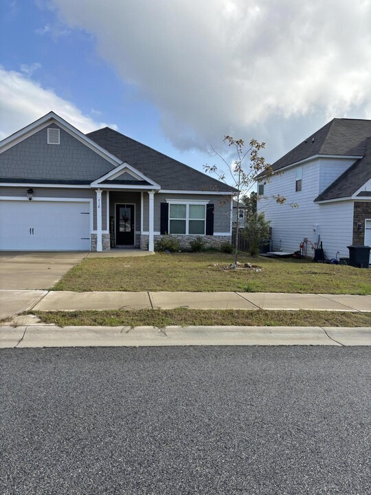 718 Navan Ln in Grovetown, GA - Foto de edificio