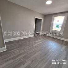 1916 Constitution Blvd, Unit Front in New Kensington, PA - Building Photo - Building Photo