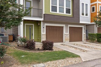 2621 Witsome Loop in Austin, TX - Building Photo - Building Photo