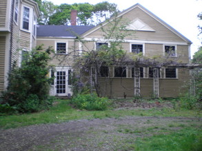 35 Webster St in West Newton, MA - Building Photo - Building Photo