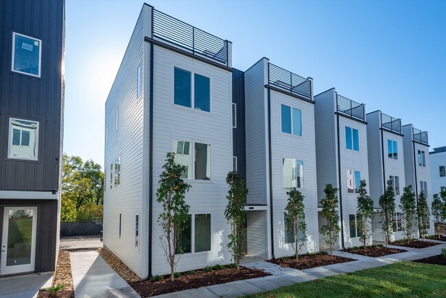 property at 538 Cliff Cir