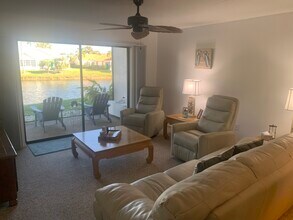 1100 Capri Isles Blvd, Unit Seasonal Rental-Condo in Venice, FL - Building Photo - Building Photo