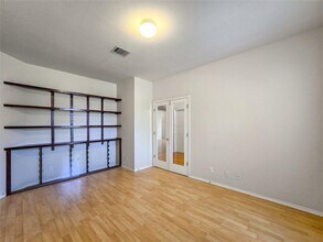 7005 Rambollet Terrace in Round Rock, TX - Building Photo - Building Photo