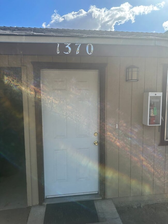 property at 1374-1374 Willow St