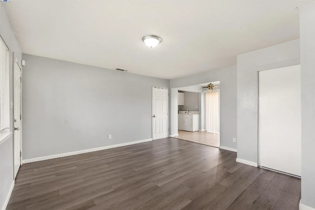 6780 75th St in Sacramento, CA - Building Photo - Building Photo