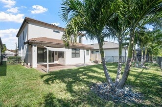 8197 Hanoverian Dr in Greenacres, FL - Building Photo - Building Photo