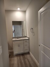 New Construction--2 Bed 2 Bath in Brownsville, KY - Foto de edificio - Building Photo