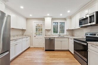 40 A Baker Bridge Rd in Lincoln, MA - Building Photo - Building Photo