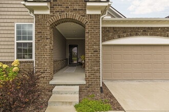 402 Henstride Ct in Ann Arbor, MI - Building Photo - Building Photo