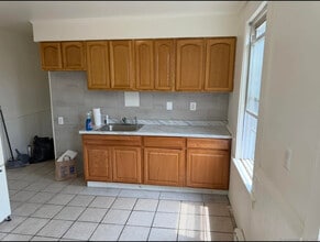 83 Southview St in Waterbury, CT - Building Photo - Building Photo
