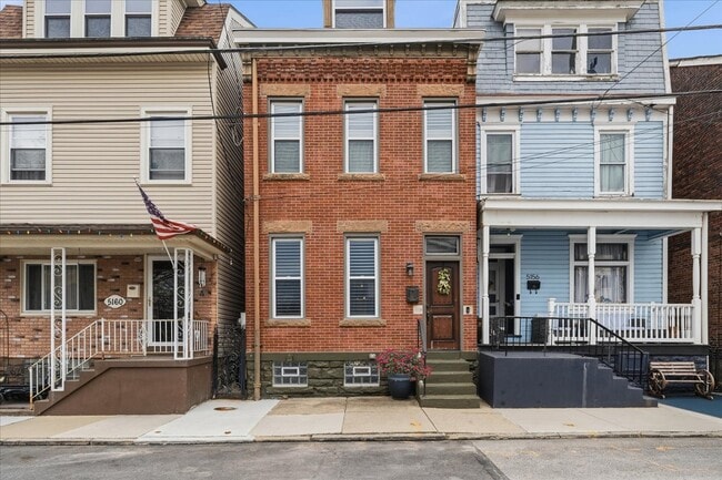5158 Keystone St in Pittsburgh, PA - Foto de edificio - Building Photo