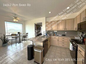 14042 Pepi Band Rd in Draper, UT - Building Photo - Building Photo