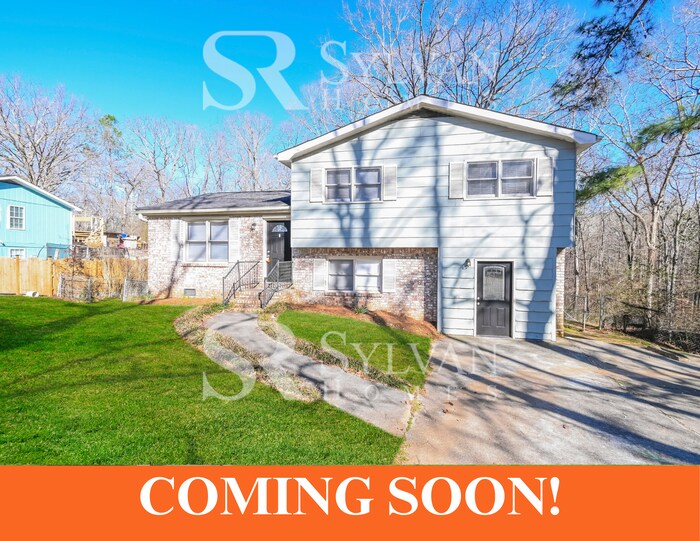 4183 Chickasaw Trail in Douglasville, GA - Building Photo
