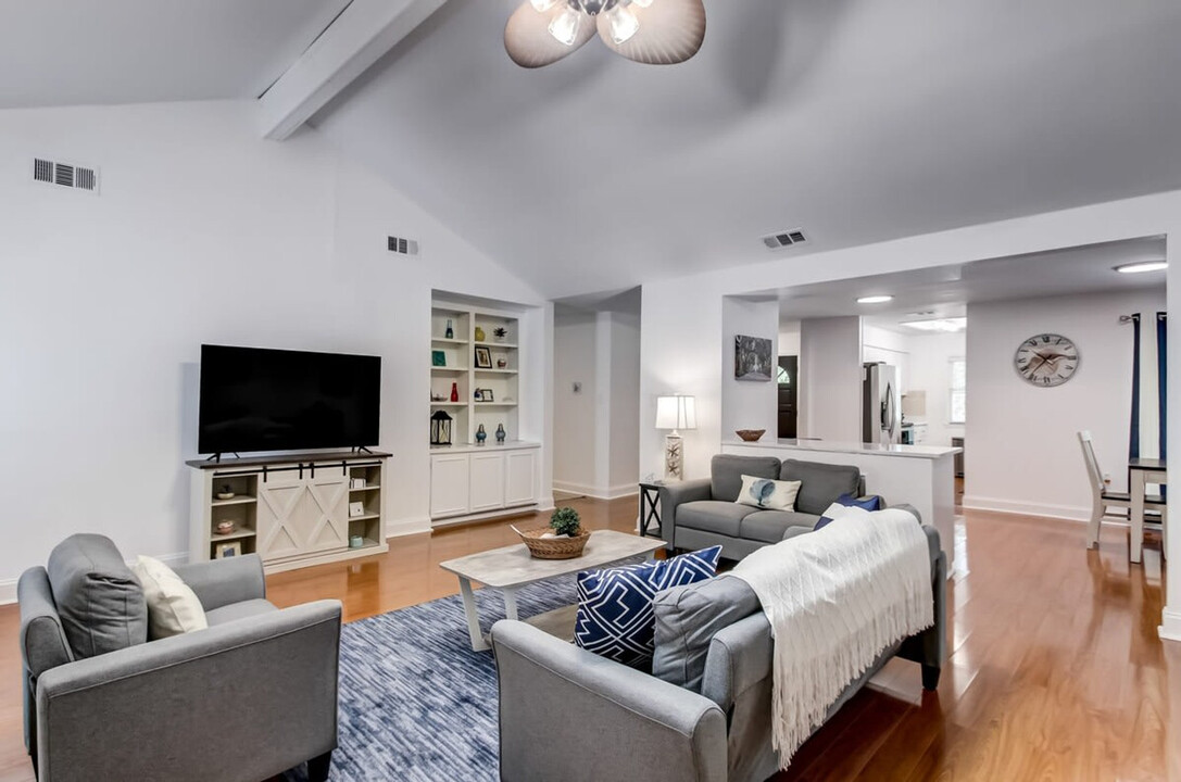 314 Quarterman Dr in Savannah, GA - Building Photo