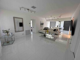 21230 NE 24th Ct in Miami, FL - Building Photo