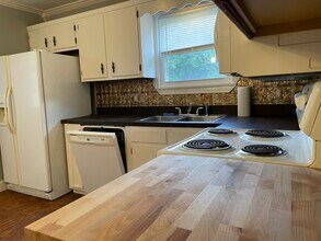 162 Silver Dr in Sonora, KY - Building Photo - Building Photo