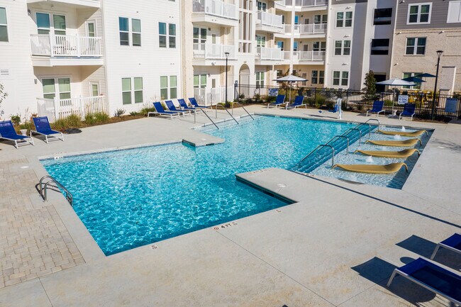 The Mason at Six Mile Creek in Indian Land, SC - Foto de edificio - Building Photo