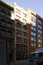 169 Mercer St in New York, NY - Building Photo - Building Photo