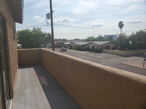 1402 E Lee St, Unit #2 in Tucson, AZ - Building Photo - Building Photo