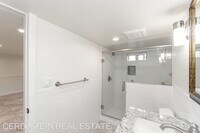 331 Santa Clara Ave - 10