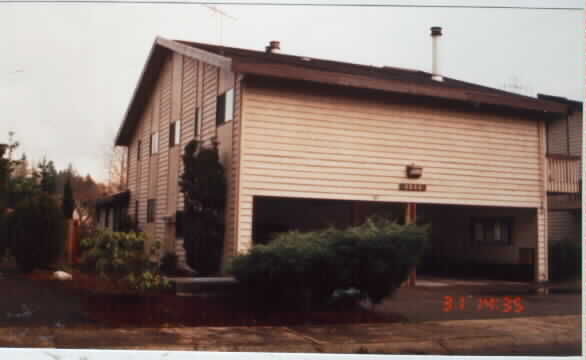 2232 NE 197th Pl in Seattle, WA - Building Photo