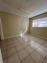 437 NW 9th Ave in Fort Lauderdale, FL - Building Photo - Building Photo