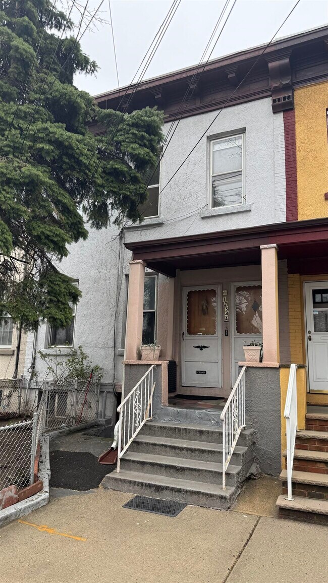 1234 John F. Kennedy Blvd in Bayonne, NJ - Building Photo - Building Photo