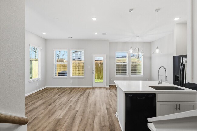 9914 Clark Cyn Ln in Houston, TX - Building Photo - Building Photo