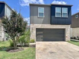7310 Travertine Spring Dr in Austin, TX - Building Photo