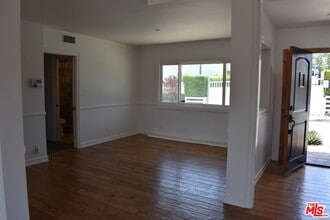 11365 Chalon Rd in Los Angeles, CA - Building Photo - Building Photo
